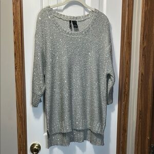 New Directions Gray Sequined Crew Neck Sweater with Tunic Length NWOT